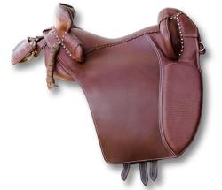 CAMARGUE SADDLE LEATHER FULL of ACCESSORIES - 2825